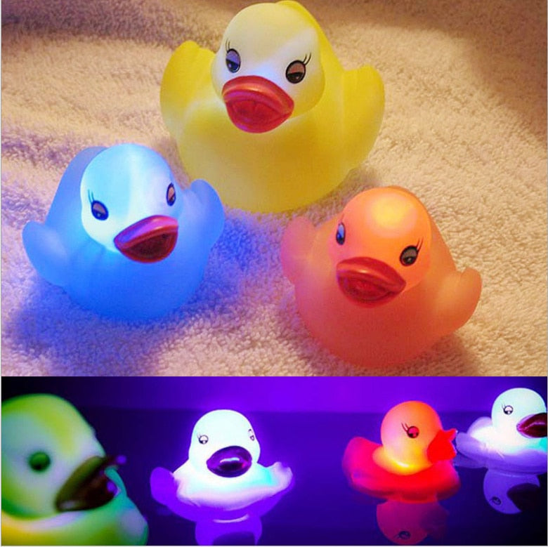 LED Water Sensor Luminous Duck Floating Animal Duck Floating Flashing In The Water Rubber Duck Baby Kids Bath Shower Toy Gift